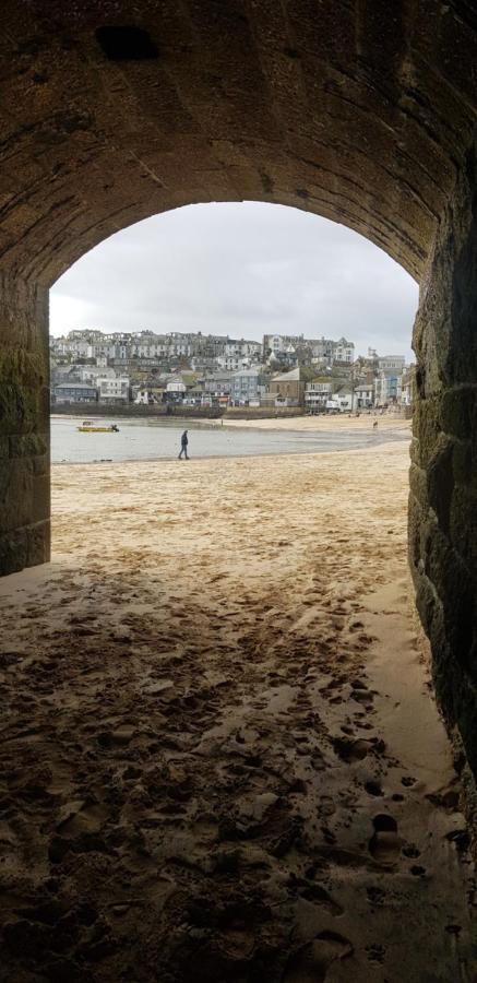 Stargazy Shepherds Hut St Ives Extérieur photo